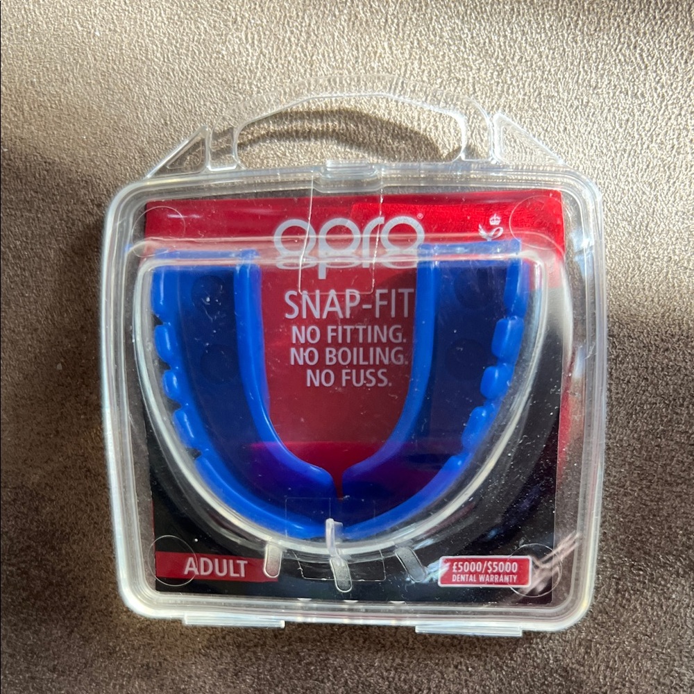OPRO Blue Snap-Fit Mouthguard Adult. NWT.